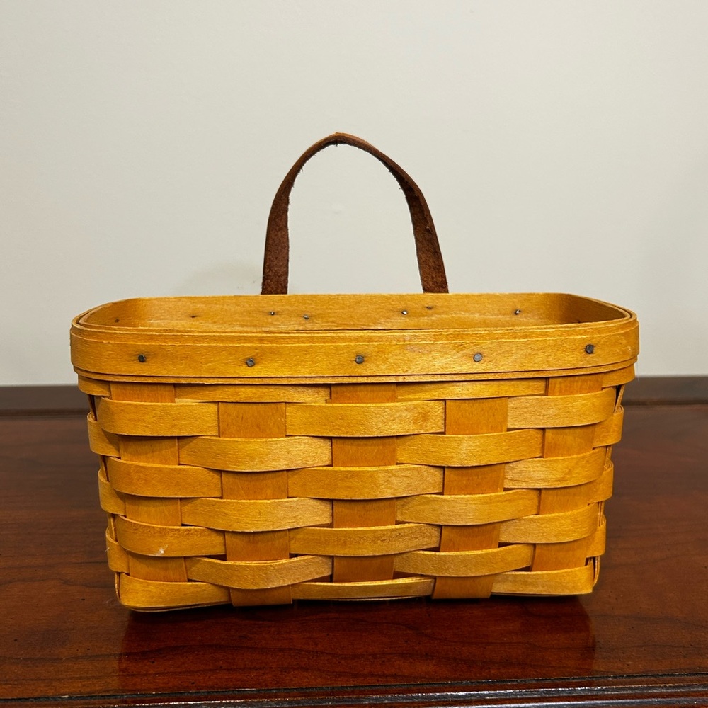 Longaberger Small Key Basket with leather handle